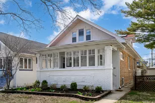1135 Clarence Ave, Oak Park, IL 60304 - Photo 1