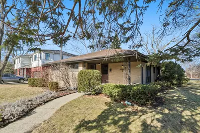 6890 N Loron Avenue, Chicago, IL 60646 - Photo 3