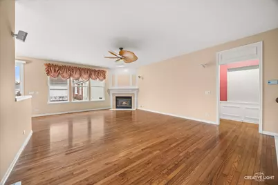 2660 Chesire Court, West Dundee, IL 60118 - Photo 7