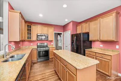 2660 Chesire Court, West Dundee, IL 60118 - Photo 9