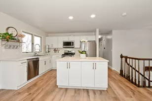 20148 S Greenfield Ln, Frankfort, IL 60423 - Photo 3