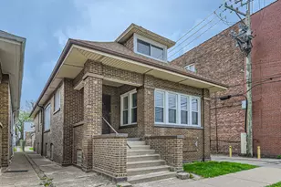 7449 S Vernon Ave, Chicago, IL 60619 - Photo 1