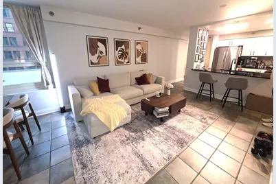 345 N La Salle Drive #205, Chicago, IL 60654 - Photo 5