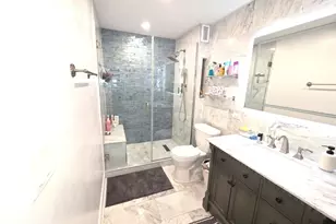 345 N La Salle Dr, Chicago, IL 60654 - Photo 17