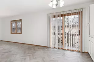 2651 Crescenzo Dr, Joliet, IL 60436 - Photo 9