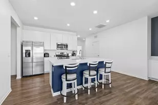 8442 Redbud Ct, Wonder Lake, IL 60097 - Photo 5