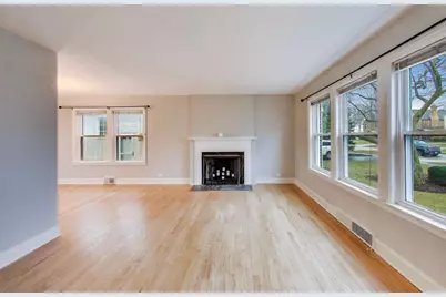 627 Pleasant Avenue, Highland Park, IL 60035 - Photo 5