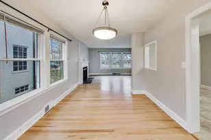 627 Pleasant Ave, Highland Park, IL 60035 - Photo 9