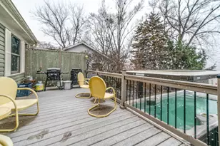 5000 W Shore Dr, McHenry, IL 60050 - Photo 35