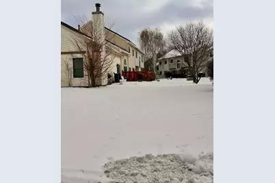 6 Redbud Court, Lake in the Hills, IL 60156 - Photo 17