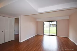 374 Juniper Tree Ct, Hoffman Estates, IL 60169 - Photo 19