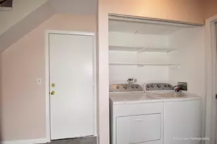 374 Juniper Tree Ct, Hoffman Estates, IL 60169 - Photo 21