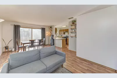 7583 Waterford Drive #7583, Hanover Park, IL 60133 - Photo 5