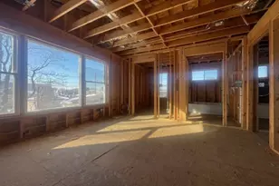 9520 S Sacramento Ave, Evergreen Park, IL 60805 - Photo 17