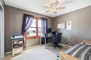 832 Kansas St, Carol Stream, IL 60188 - Photo 15