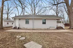 204 S Henry St, Ashkum, IL 60911 - Photo 23