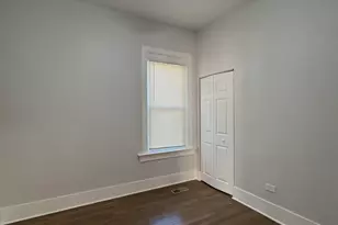 11578 S Perry Ave, Chicago, IL 60628 - Photo 5