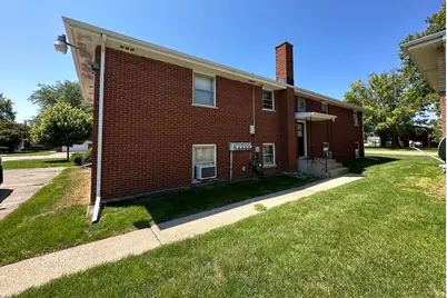 1585 W Station Street, Kankakee, IL 60901 - Photo 3