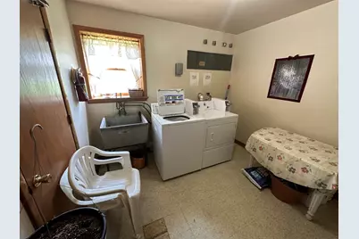 1585 W Station Street, Kankakee, IL 60901 - Photo 7