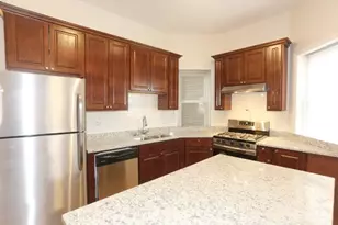 1473 W Erie St, Chicago, IL 60642 - Photo 3