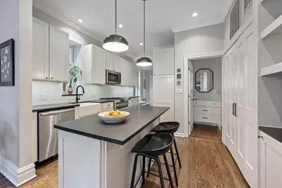 3130 N Clifton Avenue #2, Chicago, IL 60657 - Photo 7