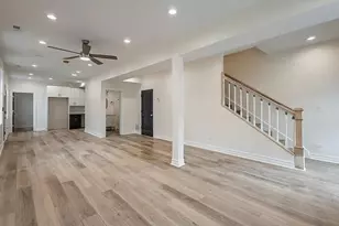 1013 W 18th Pl, Chicago, IL 60608 - Photo 7