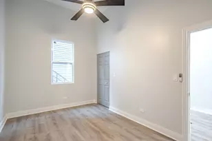 1013 W 18th Pl, Chicago, IL 60608 - Photo 35