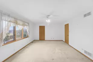 9424 Quail Trail, Tinley Park, IL 60487 - Photo 17