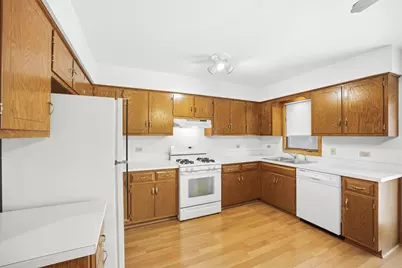 9424 Quail Trail, Tinley Park, IL 60487 - Photo 5