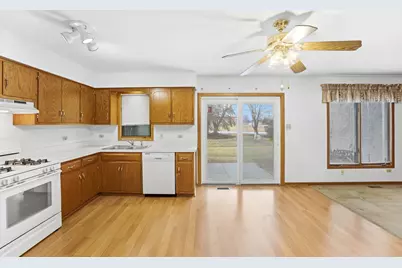 9424 Quail Trail, Tinley Park, IL 60487 - Photo 7