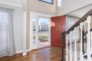 3304 Barrington Rd, Bloomington, IL 61704 - Photo 5