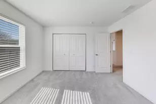 327 Lasalle Ln, Buffalo Grove, IL 60089 - Photo 23