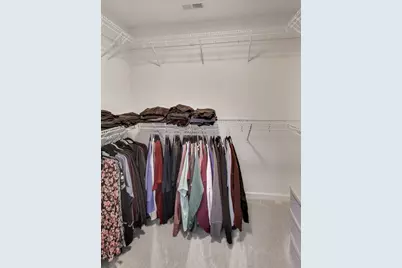 327 Lasalle Lane, Buffalo Grove, IL 60089 - Photo 21