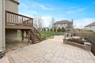 208 Amherst Ct, Oswego, IL 60543 - Photo 33
