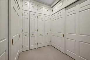 675 E Woodland Rd, Lake Forest, IL 60045 - Photo 27