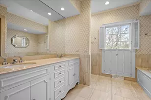 675 E Woodland Rd, Lake Forest, IL 60045 - Photo 25