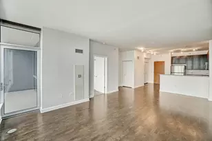 1901 S Calumet Ave, Chicago, IL 60616 - Photo 25