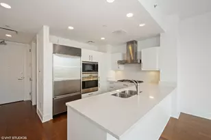 401 N Wabash Ave, Chicago, IL 60611 - Photo 3