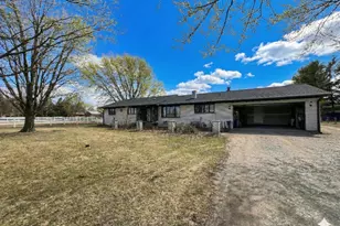 47W185 Kelley Rd, Hampshire, IL 60140 - Photo 5