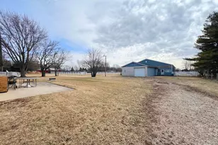 47W185 Kelley Rd, Hampshire, IL 60140 - Photo 25