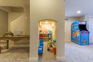 801 Citizen Ave, Elburn, IL 60119 - Photo 37