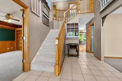 158 Edgewater Lane, Sugar Grove, IL 60554 - Photo 5