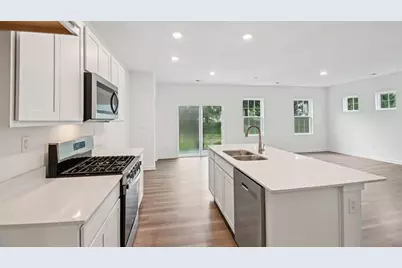 6445 Maple Glen Drive, Wonder Lake, IL 60097 - Photo 11