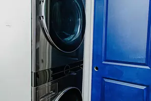 5151 N East River Rd, Chicago, IL 60656 - Photo 9