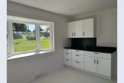 2721 Cascade Drive, Rockford, IL 61109 - Photo 3