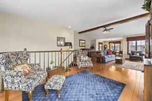 219 Village Dr, Mount Prospect, IL 60056 - Photo 5