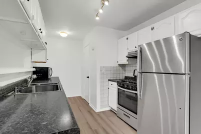 1120 Mount Vernon Court #C, Wheaton, IL 60189 - Photo 5