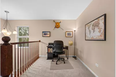 810 Oak Hollow Road, Crystal Lake, IL 60014 - Photo 17