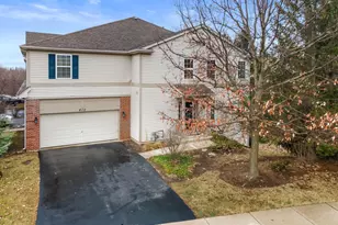 810 Oak Hollow Rd, Crystal Lake, IL 60014 - Photo 25