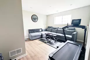 30W001 Brayman Ct, Warrenville, IL 60563 - Photo 19